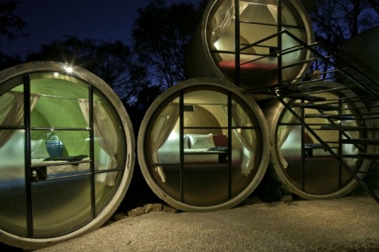 TubeHotel: отель из бетонных труб предлагает доступное и комфортное жилье