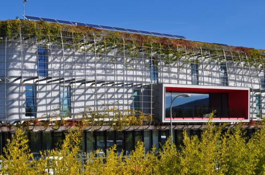 Noain City Hall: новое энергоэффективное здание построено в Испании