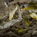 Секрет успеха нового материала: переработанное стекло и цемент