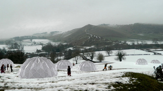 Инновационные плетеные палатки для беженцев – красивые и технологичные