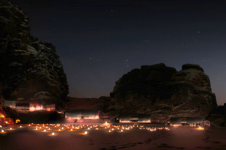 Wadi Rum Resort: эко-курорт класса люкс, расположенный прямо в скале