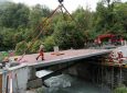 В Швейцарии построили мост из бальзы