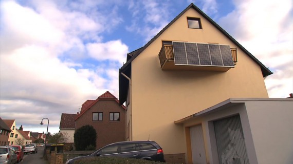 Plug & Save – новые солнечные системы для самостоятельной установки из Германии