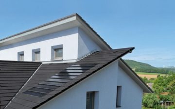 Новые ультратонкие солнечные панели от Stafier Holland легко интегрируются в черепицу крыши