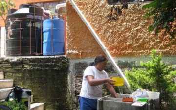 Новый проект сбора дождевой воды Isla Urbana поможет Мехико справиться с нехваткой воды