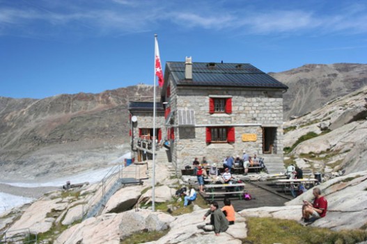 Альпийский домик на солнечных батареях - на 90% самодостаточный