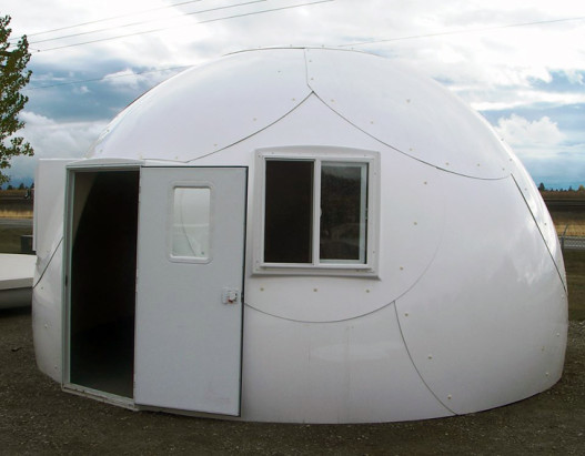 Каркасные куполообразные дома Intershelter могут быть собраны в любом месте за один день