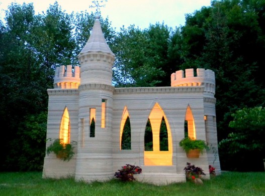 3D-печатный замок, построенный на заднем дворе дома, предвещает будущее архитектуры