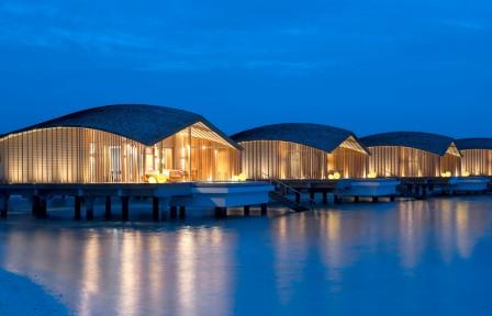 На Мальдивах открылся потрясающий курорт, работающий только на энергии солнца