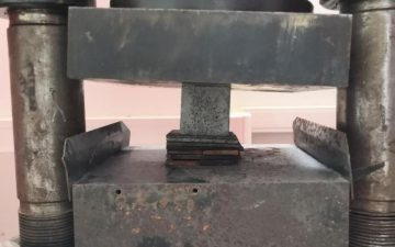Российские ученые разработали «резиновый» бетон, который не трескается при ударах