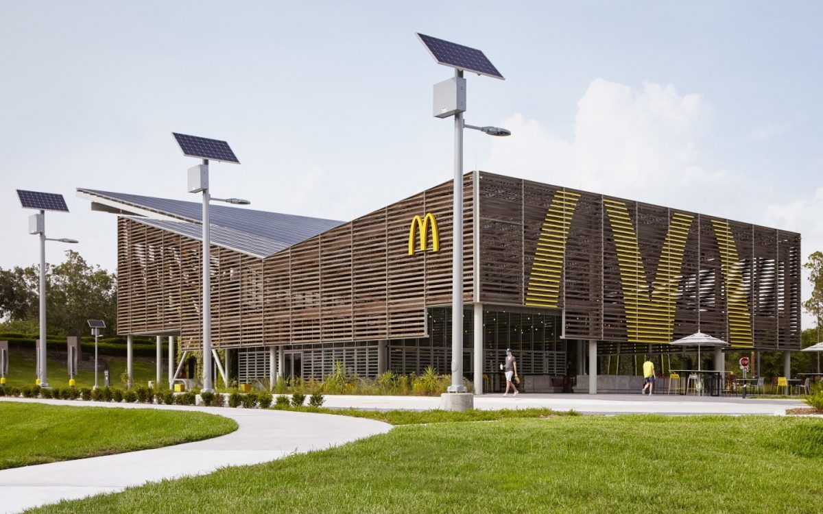 McDonald's Disney World предлагает фаст-фуд с акцентом на экологичность