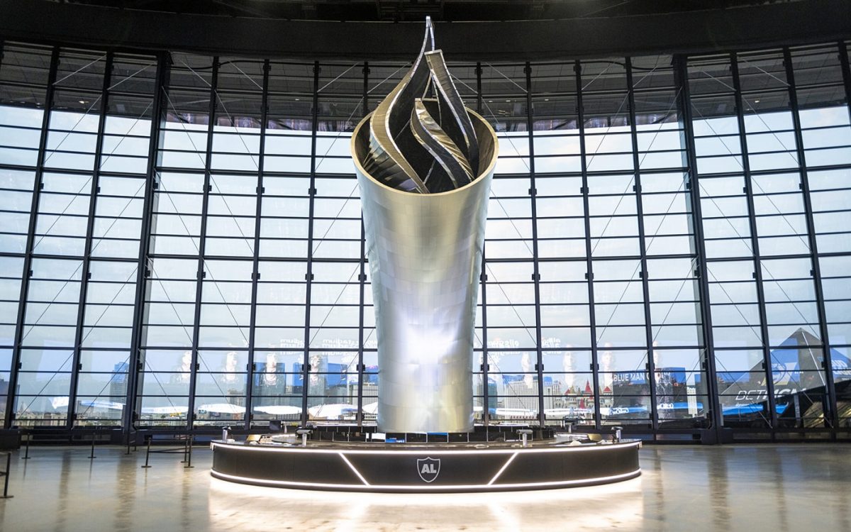 Факел-мемориал футбольной команды Лас-Вегаса стал самым высоким в мире 3D-печатным сооружением
