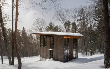 Компактный семейный коттедж для уединенного отдыха в живописных горах Вермонта