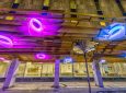 Деревянный навес с 3D-печатными светильниками обеспечит безопасность пешеходов в ночное время
