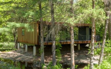 WeeHouse: новый энергоэффективный сборный дом около озера в Миннесоте