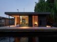 Studio DIAA построила плавучий дом на озере Юнион в Сиэтле