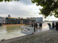 В Роттердаме построен самый большой в мире плавучий офис, устойчивый к изменению климата