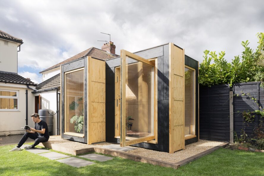 Деревянная студия для репетиций построена с помощью робототехники