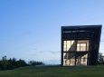 Дом для отпуска Sleeve House: идеальное сочетание эффектности форм, функциональности и устойчивости