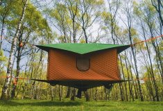 Insulated Cabin от Tentsile: подвесной всесезонный «многоэтажный» кемпинг