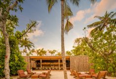 На новом искусственном острове на Мальдивах открылся курорт Patina Maldives