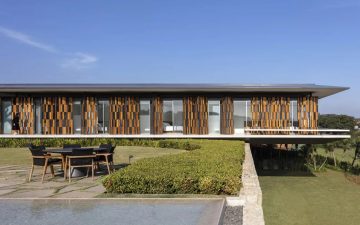 Сельский бразильский дом с впечатляющей консолью: идеальное место для отдыха