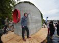 Первый в мире 3D-печатный плавучий дом, напоминающий скульптуру появился на днях в Чехии