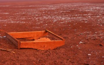 Ученые создали «зеленую» сталь из токсичной красной глины за 10 минут