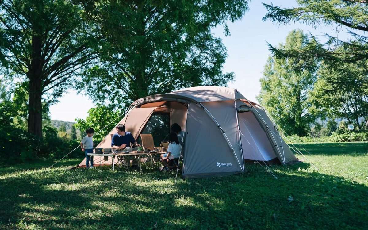 Land Nest Shelter: многокомнатная палатка для глэмпинга Land Nest Shelter: многокомнатная палатка для глэмпинга