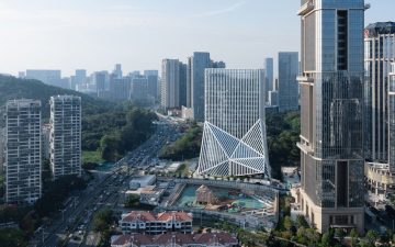 Современный офисный небоскреб JOMOO: керамический фасад и гибкий дизайн