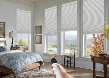 Эти жалюзи без сверления устанавливаются за 30 секунд и не повреждают стены