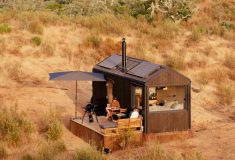 Мини-дом без названия: автономность, компактность и комфорт