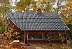 Этот голландский А-образный дом вмещает не только людей, но и птиц и летучих мышей