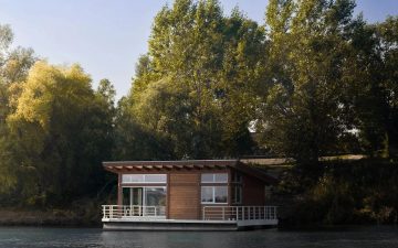 Домик-мечта на реке Сава