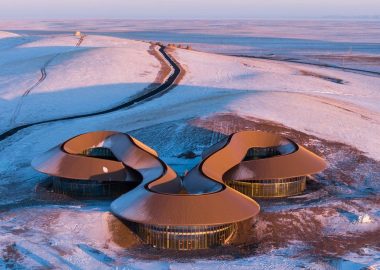 В степи на вулкане открылся новый туристический центр