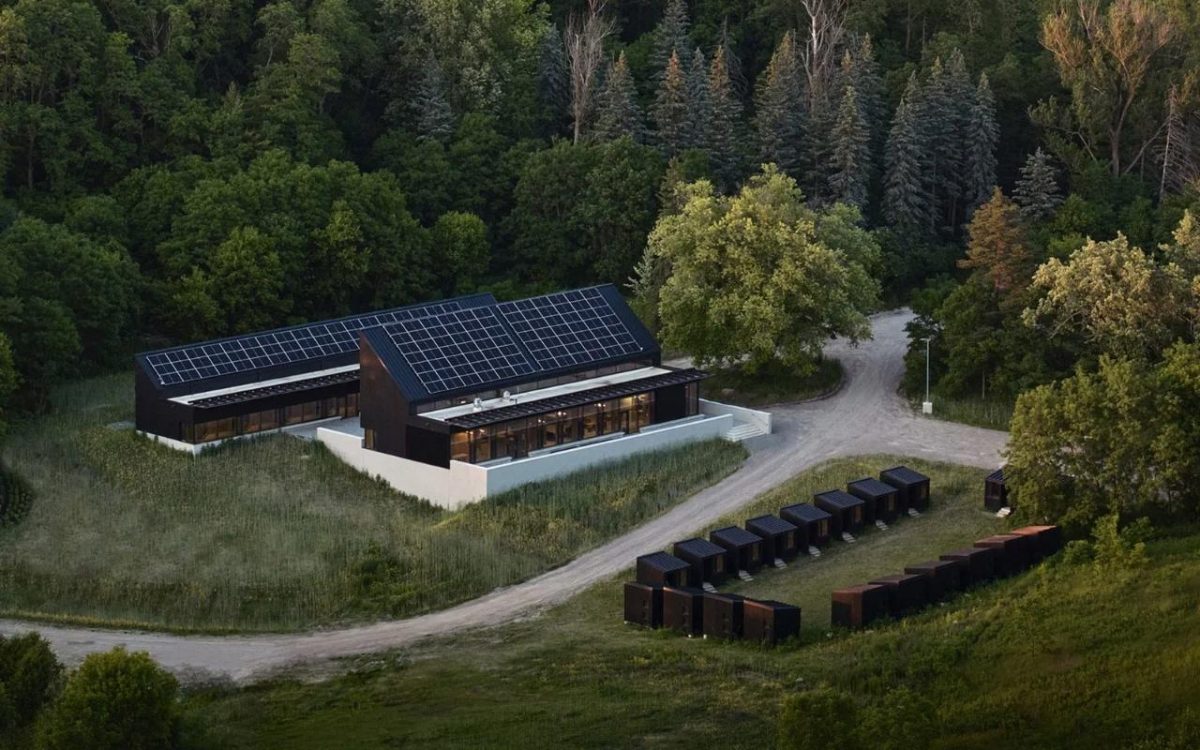 Научно-исследовательское здание с нулевым потреблением энергии