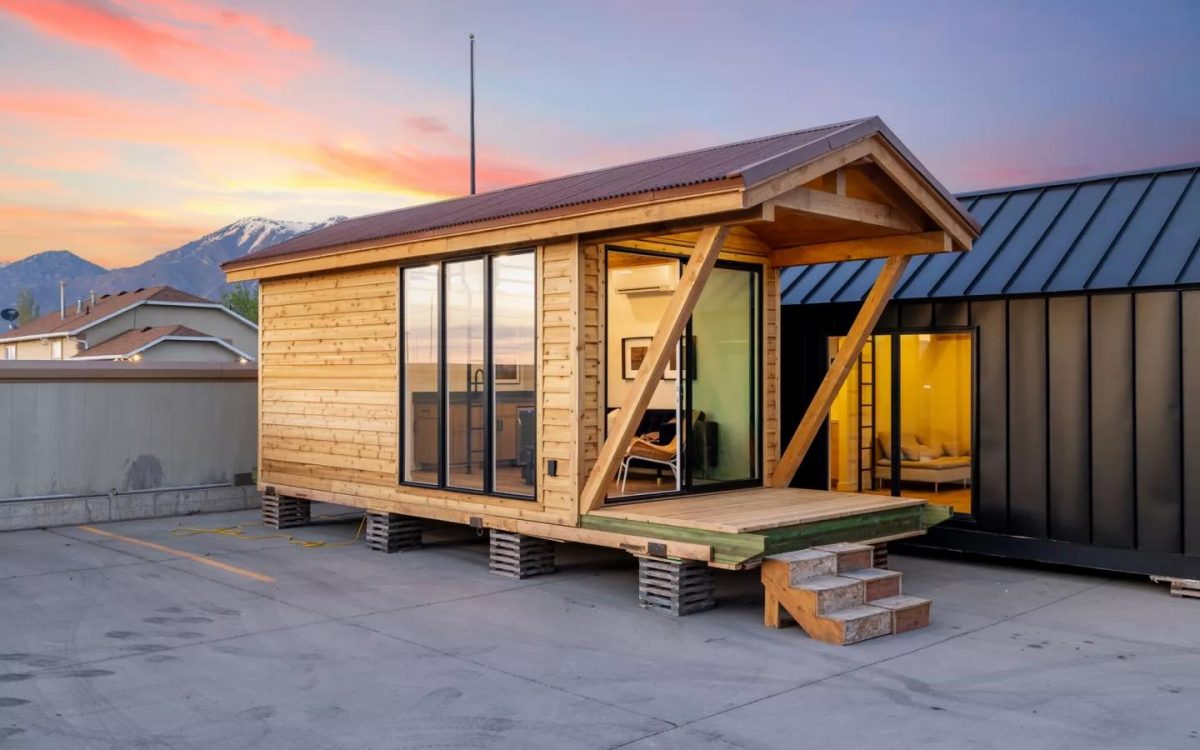 Sledhaus 200: компактный и доступный мини-дом с продуманной планировкой