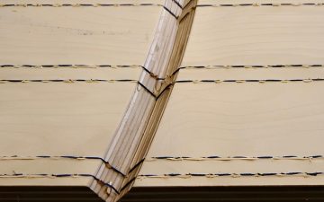 Древесина, прошитая как ткань: новая технология, меняющая прочность материалов