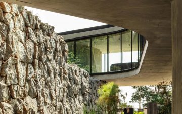 Xingu House: дом, выросший из бразильского ландшафта
