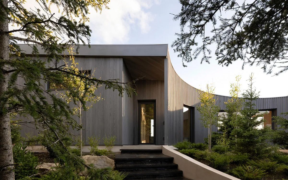 Дом Cut Out House: архитектура, созданная методом вычитания